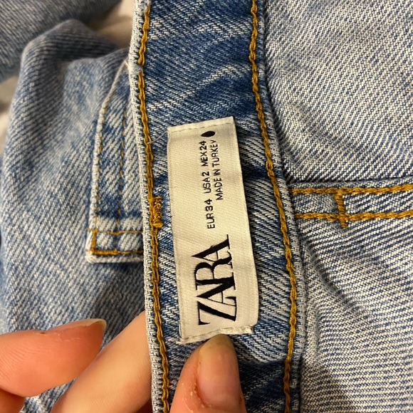 Zara jeans - Picture 2 of 4